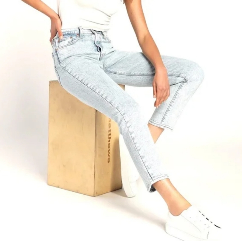 Levi's Women's Jeans Light Wash